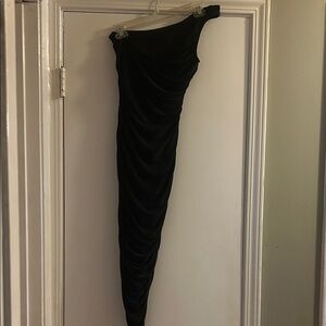 Elegant Black One Shoulder Dress